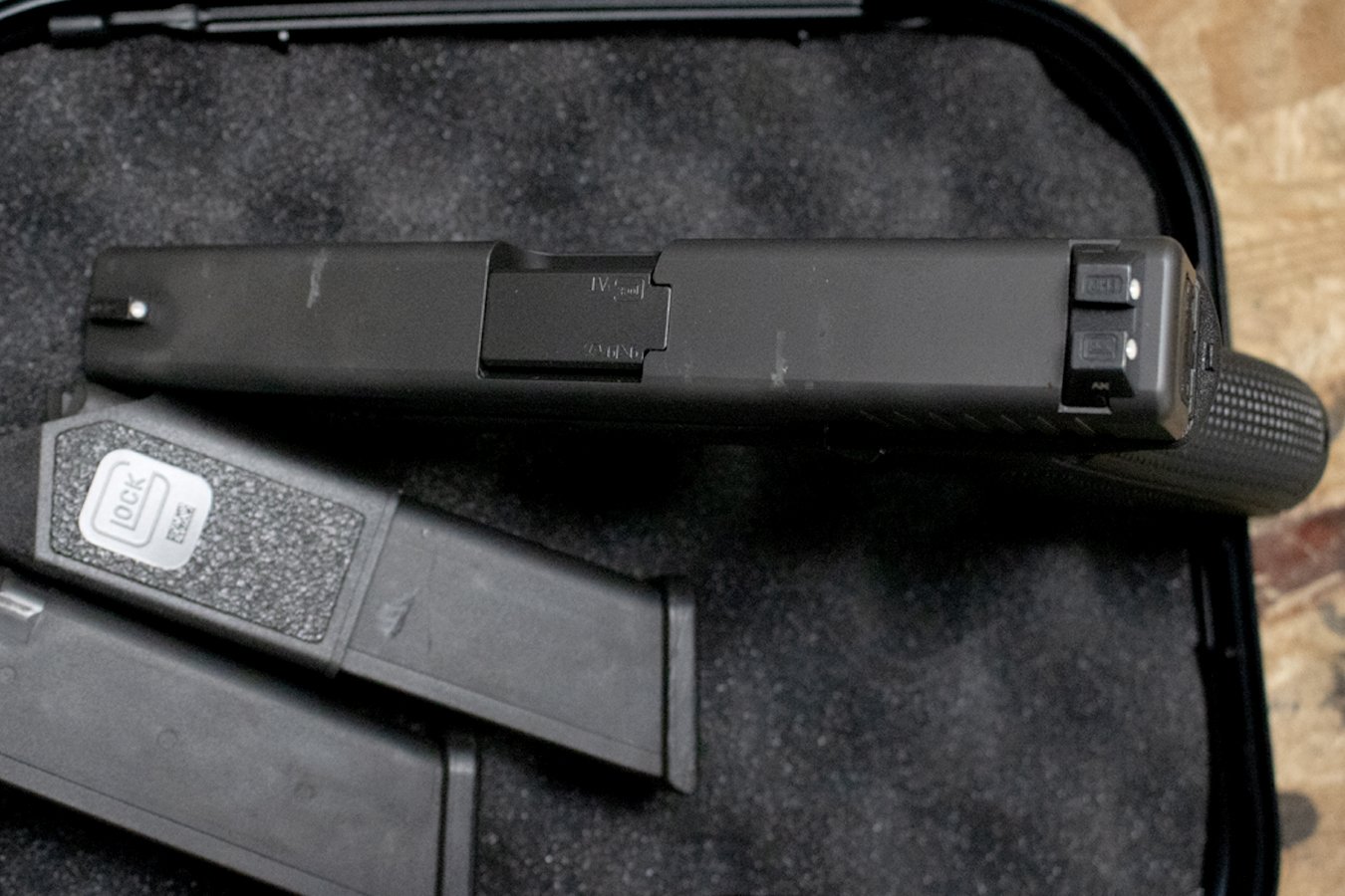 GLOCK 17 Gen4 9mm Police Trade-in Pistol with Original Case and Three Magazines